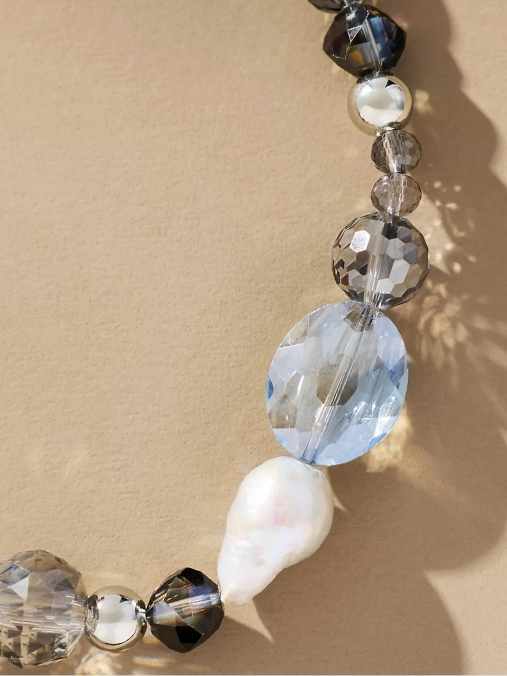 Anthropologie Serefina Chunky Mixed Beaded Retro 50’s Necklace Dark Grey NWT - Picture 3 of 14
